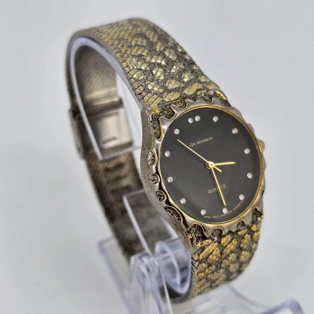 VTG QUEMEX Nugget Watch 32MM Black Dial Gold Tone‎ Bands Up to 7